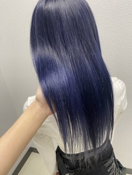 ネイビーブルー