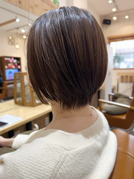 ショート/前下がり/30代/40代