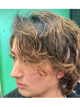 ヘアサロンナンバーワンクラブ上和田本店 ミディアム