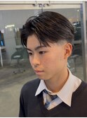 ショートフェザーセンターパート