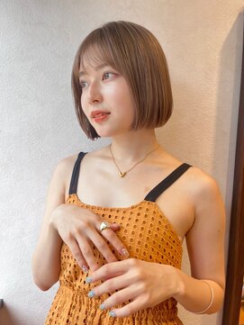 アスター 天神大名店(Aster) ショートボブ/ニュアンスカラー/グレージュ ツヤ髪スタイル