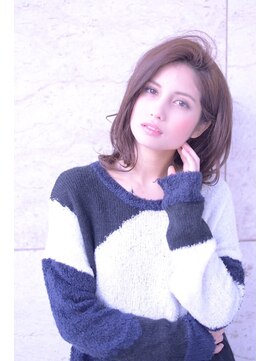 ロエナ(ROENA) ナチュラルひし形シルエットデジタルパーマグレージュ