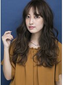 キュートなふわカールロング