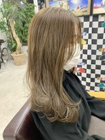 ベニス(VENICE)&nbsp;毛先ぷるんとレイヤー