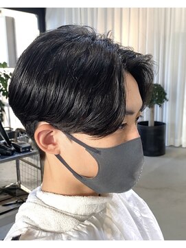 サップ 茨木店(Sup) 【Sup】前下がりセンターパートワンカールパーマ