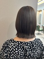 コワフュールエミカ(coiffure EMIKA) オリーブグレージュ/切りっぱなしボブ