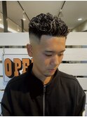 メンズ刈り上げ短髪スキンフェードメッシュ極道パーマ