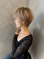 ハルキ ミナト ジャパン オオサカ(HARUKI MINATO japan OSAKA)&nbsp;30代40代50代小顔似合わせカットくびレイヤーエモージュ大人可愛