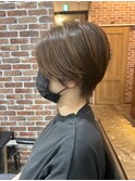 マッシュショートおしゃれ女子ウルフヘア外ハネボブレイヤーボブ