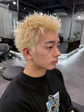 ラベル 渋谷(LAVEL) スパイキーショート/ブロンド/ブリーチカラー/抜きっぱなし