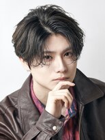 オーシャントーキョー サニー 原宿(OCEAN TOKYO Sunny)&nbsp;韓国マッシュフェザーパーマニュアンスパーマセンターパート黒髪