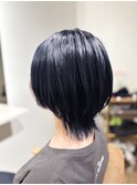 光沢感◎モード系ダークブルージュのボブスタイル/レイヤー