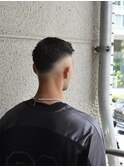 スキンフェード　理容室　床屋　フェード　バーバー　ショート