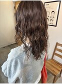 ロングパーマ　くせ毛風パーマ