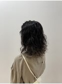 ［］