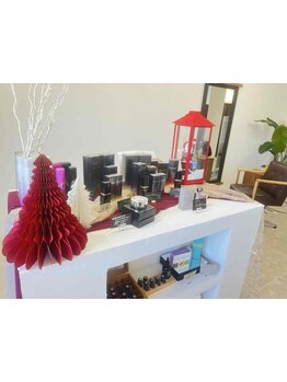 忙しい毎日を送る女性に、贅沢なご褒美を。仕上げまで丁寧なマンツーマン施術で憧れのおしゃれヘアを実現◎