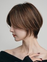 ソワネ 表参道(soigne) 表参道白髪ぼかし顔周りレイヤーくびれショートボブアッシュ40代