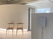  fit stand 千葉/ショートボブ/カット/パーマ/ダブルカラー/トリートメント/縮毛矯正の雰囲気（抜け感ショートボブを骨格に合わせてカット♪[千葉/千葉駅]）