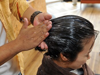 レガロ ヘア ワークス(Regalo hair works)の写真/いつでも、いつまでもキレイでいて欲しい。そんな想いの詰まったメニューで365日のケアをサポートします。