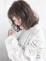 ルティア(Lutia) ゆるふわウェーブ 大人かわいい