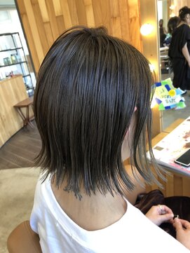 ヘアラウンジ アングゥ(hair lounge ungu) 透けボブ