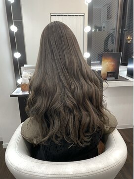 フォルマ FORMA レイヤー巻き髪