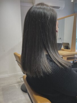 クラップス 上大岡(CLAPS) シルバーカラー/透明感カラー/切りっぱなし/【1ブリーチ】