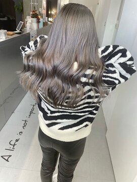 キング 枚方店(K!ng) 【枚方、高槻、梅田】ブルーシルバー