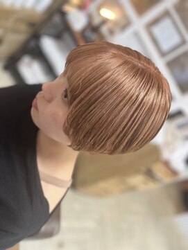 リシャール(R’E CHALE) ショート×ハイトーンカラー