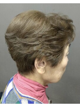 びび 住吉店 ブラウンカラーのショートスタイル