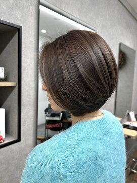 リベストバイジェービー 稲毛(li best. byjb) イメチェン/ホワイトブロンド/外ハネボブ/美髪/ワイドバング