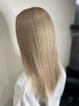 ヘアーデザイン ジェルム(Hair Design germe) ハニーブロンド / YUDU