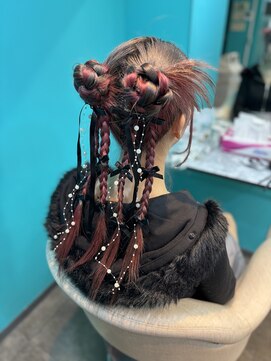 リエラ 新宿(RIERA) カチモリヘア