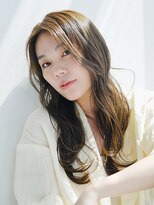 ユーアンボワーズ(U-AMBOISE) 透明感レイヤーミディアム