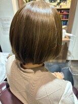 ラプチャー 上小田井(RAPTURE) ミニウルフ卵型補正似合わせカット