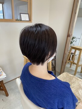 アカリ(acari) ショートボブ