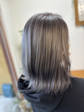 グレーパール　透明感たっぷり　Wブリーチ