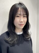 リオス(LIOS)&nbsp;暗めも可愛い大人グレージュ&ミディアムレイヤー