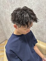 ラビマーニ 吹田店(Labimani)&nbsp;【Labimani】センターパート×ツイストスパイラルパーマ