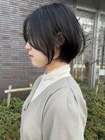 ビューエヒメ(VIEW EHIME)&nbsp;小顔カットショートボブ大人可愛いアッシュオリーブ
