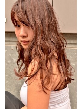 シック 浦和(CHIC) ワンサイド・セミウェット×モーブカラーのナチュラルロング