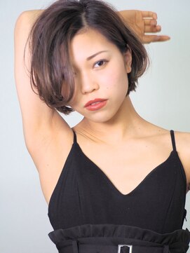 エコロジカルグローブス(ECOLOGICaL GLOBES) 上品なゆる束感の甘い大人ショート