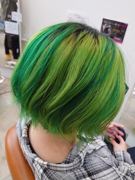 カルマ(KARMA) グリーンのコントラストカラー