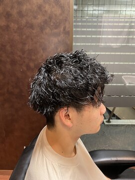 ヒロギンザ 新橋日比谷口店(HIRO GINZA) ツイストパーマ 新橋 日比谷 内幸町 理容室