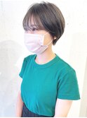 グレージュカラー 丸みショート オリーブカラー カーキカラー