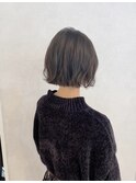 透明感グレージュ×切りっぱなしボブ【渡辺俊弥】梅田