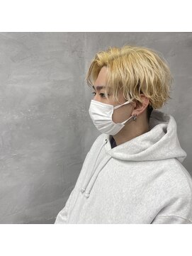 エモ(emo.) アイロンで作る波センターパート