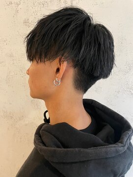 アドール(ADOR) [MIHO*ADOR] メンズカット / スパイラル / 前髪 / 前下がり