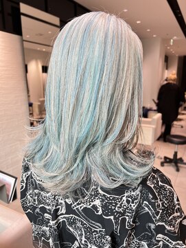 ステア ケース(stair case) 白髪だからこそできる琥珀糖カラー 白髪活かし