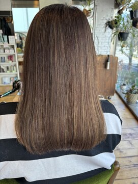 ブランコ ヘアアンドメイク(Buranko Hair&Make) 【Buranko】ミディアムストレート/白髪ぼかし